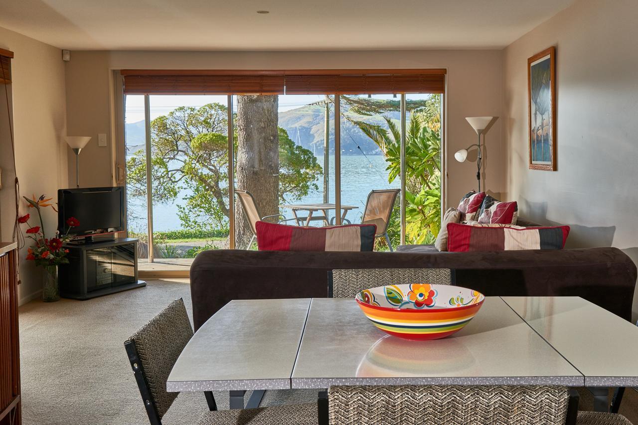 Akaroa On The Beach Екстер'єр фото